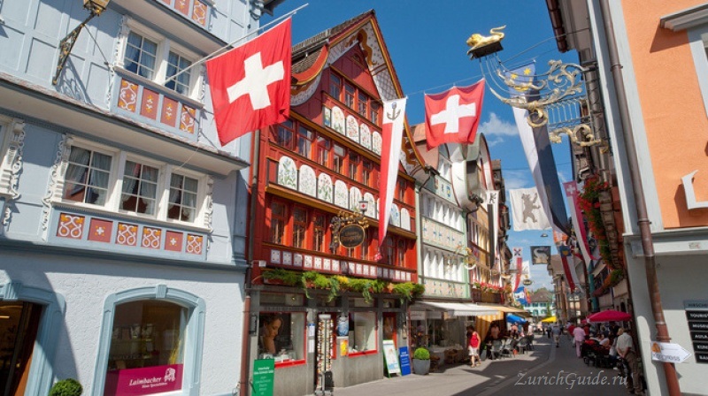 appenzell-3 Аппенцель (Appenzell), Швейцария - путеводитель по городу от ZurichGuide.org, фото. Как добраться в Аппенцель, что посмотреть в Аппенцеле, кухня Аппенцеля