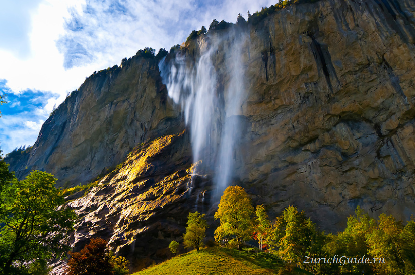Лаутербруннен (Lauterbrunnen), Швейцария - в окрестностях Интерлакена, регион Юнгфрау. Что посмотреть в Лаубербруннене - водопады Штауббах, Трюммельбах