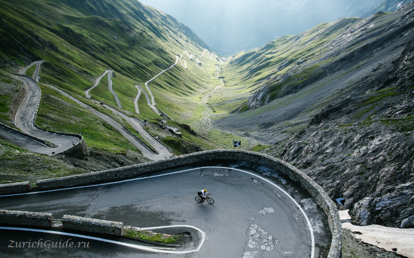 Перевал Сплюген (Splügen Pass) - Перевал Сплюген (нем. Splügenpass; ит. Passo dello Spluga)