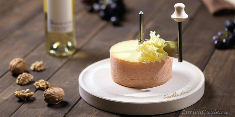 Швейцарский сыр Swiss cheeses - Tete de Moine cheese