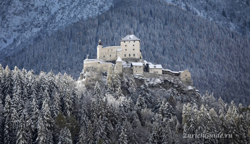 Тарасп (Tarasp), Швейцария, кантон Граубюнден, замок Тараспа