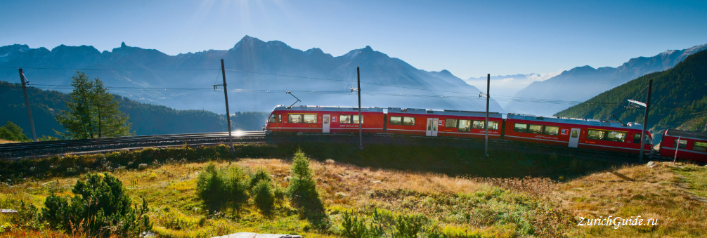 Панорамный поезд Бернина экспресс- Bernina express -- экскурсии по Швейцарии, что посмотреть в Швейцарии, панорамные поезда по Швейцароии, путеводитель по Швейцарии
