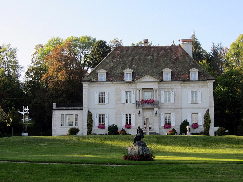Музей часов Ле Локля Музей часов Ле Локля — Château des Monts, Musée d'Horlogerie du Locle